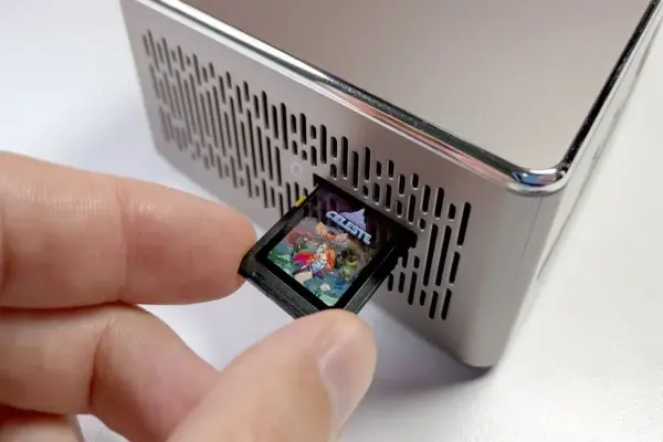 Kazeta OS: trải nghiệm chơi game kiểu console thập niên 90 trên PC, hỗ trợ hầu hết game DRM-free